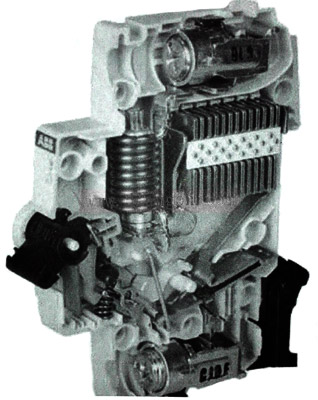 The physical diagram of ABB's S200 low-voltage miniature circuit breaker MCB